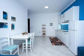 Central Seaview Apartment 2BR in Vlor