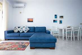 Central Seaview Apartment 2BR in Vlor
