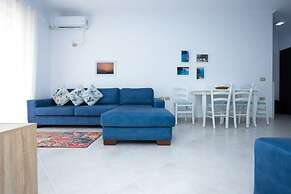 Central Seaview Apartment 2BR in Vlor
