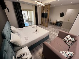 Onyx pyramids Hotel