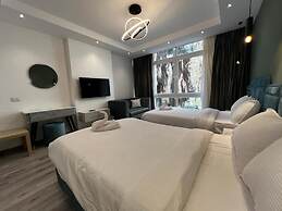 Onyx pyramids Hotel