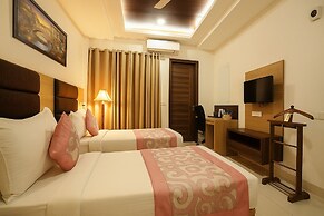 Hotel Grand Regency by JMD Group
