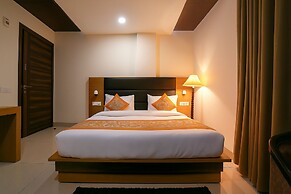 Hotel Grand Regency by JMD Group