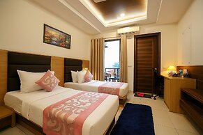 Hotel Grand Regency by JMD Group