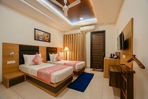 Hotel Grand Regency by JMD Group
