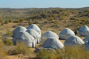 Sputnik Navoi Yort camp