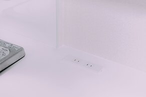 Minimalist Loft 401