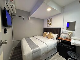 SS Grey House