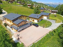 Exceptional Chalet With Outdoor Bubble Bath