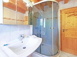 Exceptional Chalet With Outdoor Bubble Bath