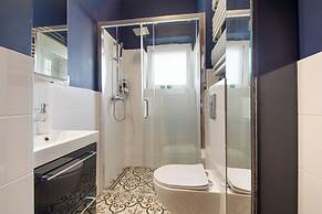 2 Bed Flat - Sleeps 8 - Parking - Wifi