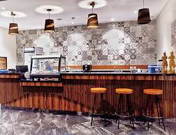 Hotel Brothers Solo Baru