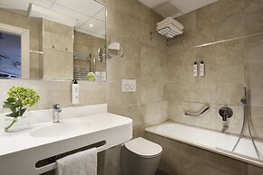 FH55 Med Executive Hotel