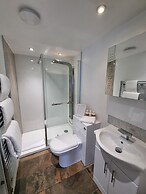 Oak Tree Rooms