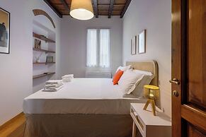 Santa Maria Novella Palace by MMega