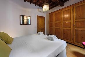 Santa Maria Novella Palace by MMega