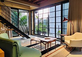 w Prestigious Duplex w Perfect Deco in Poblado