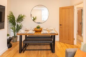 Host Stay - Princes Place Living