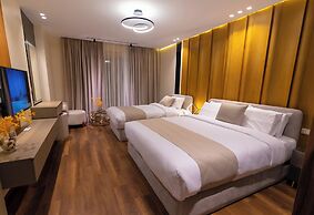 Spire West Hotel