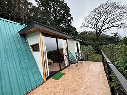 Tityra Lodge