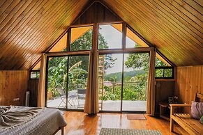 Tityra Lodge