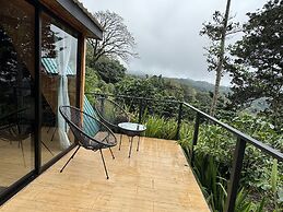 Tityra Lodge