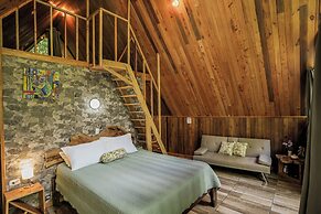 Tityra Lodge