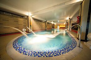 The Pepper King Resort & Pool Spa