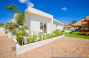 NEW 6BR Playground Private Pool Pro-bbq Palapa