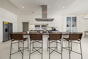 4 4 5 Rooftoppoolpingponggazebonear Ritz Beach