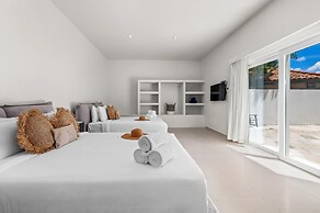 4 4 5 Rooftoppoolpingponggazebonear Ritz Beach