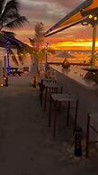 Casa Rosada Beach Front
