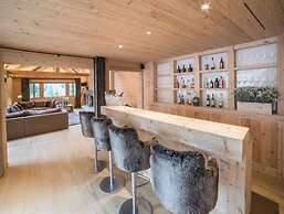 Superior Chalet With Views