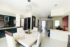 Apartments with Shared Pool and BBQ