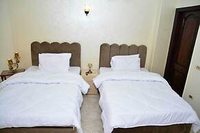 Crystal pyramid inn