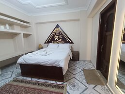 Crystal pyramid inn