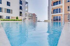Modern and Cozy 2BR La Cote 1 La Mer