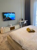 Modern and Cozy 2BR La Cote 1 La Mer