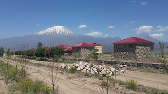 Parasut Village Hotel