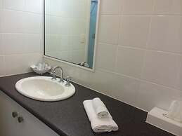 High Country Motor Inn