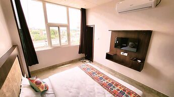 HOTEL DELITE
