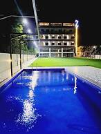 Motel Bilaspur City