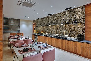 Click Hotel Vista - Kempegowda Airport