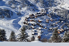Stylish Apartment in Meribel