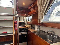 Riverside Boat Retreat on the River Thames