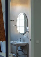 Oxygen Boutique Hotel