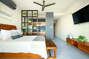 Ocean Boutique Condos