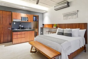 Ocean Boutique Condos