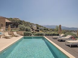 Adeste Seaview Villas