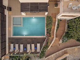 Adeste Seaview Villas